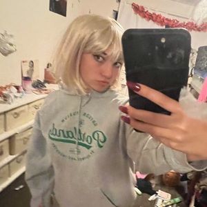 Meet your Posher, Olivia